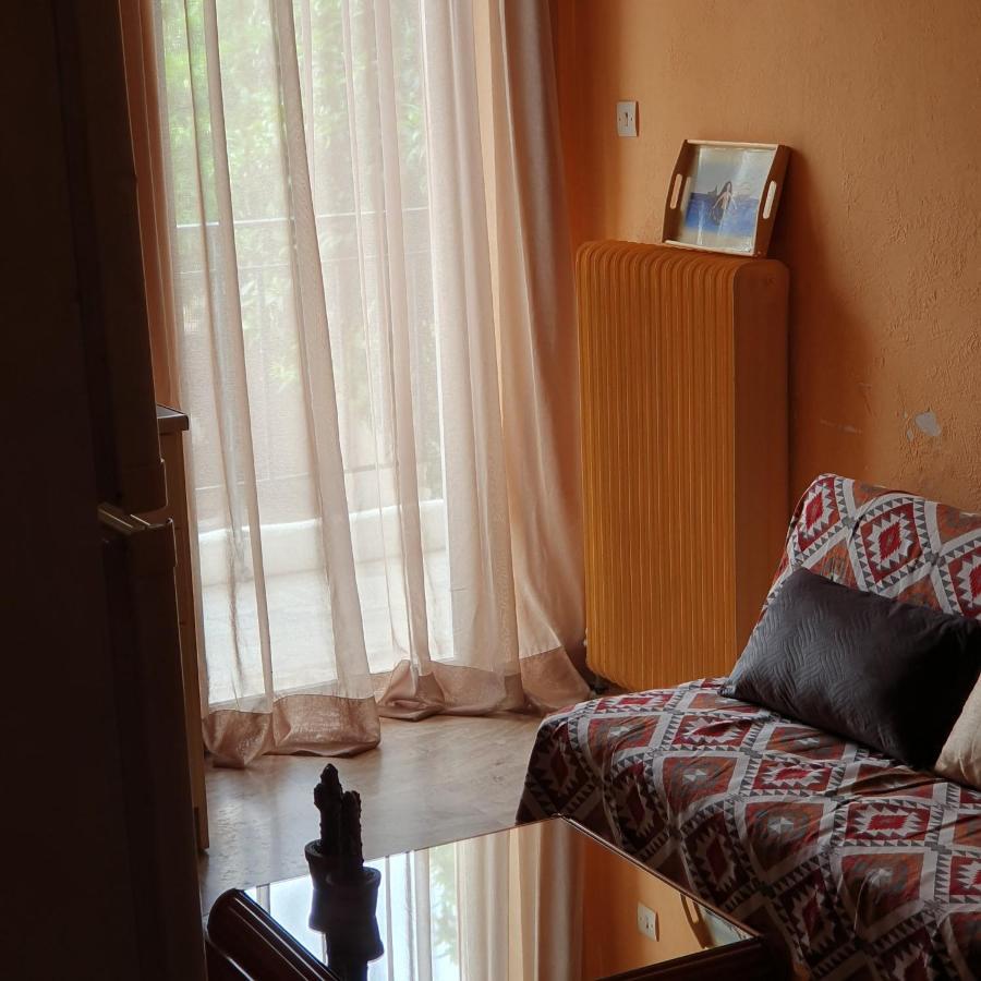 Luchia Lägenhet Patras Exteriör bild